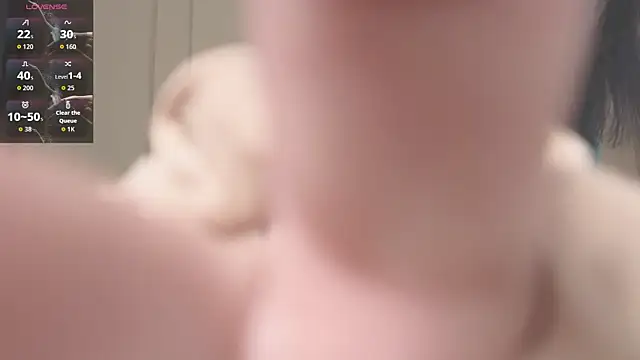 Snapshot of Ake_Mi chatting on 11-27-25, 09:00 Ake Mi online show from 11-27-25, 09:00