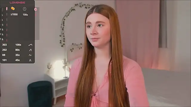 Freckle Diyana online show from 02-12-25, 03:49