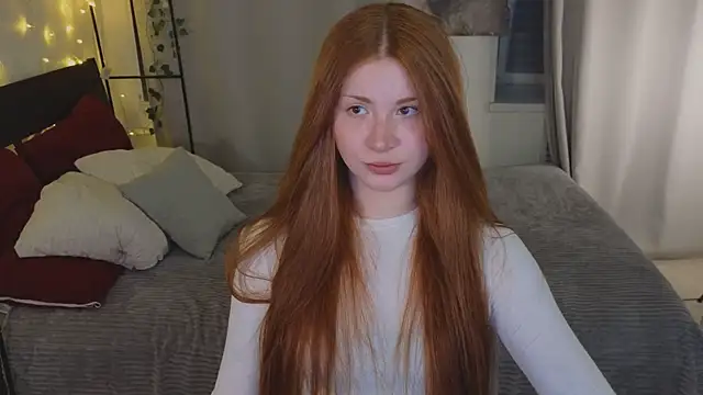 Freckle Diyana online show from 04-10-26, 03:28