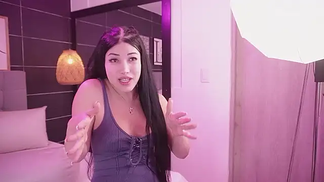 Bella TS  online show from 03-19-26, 10:47