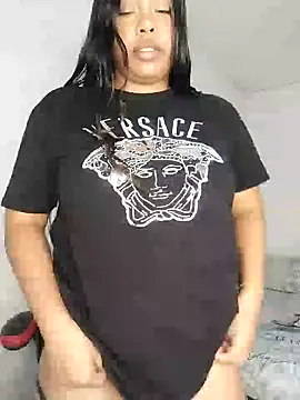 Fanny Klean online show from 03-21-25, 05:11