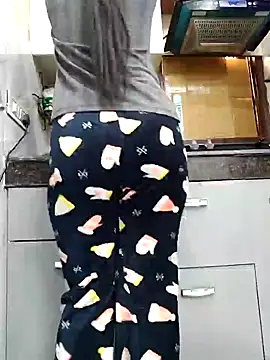 Manpreet kaur21 online show from 12-11-24, 06:36