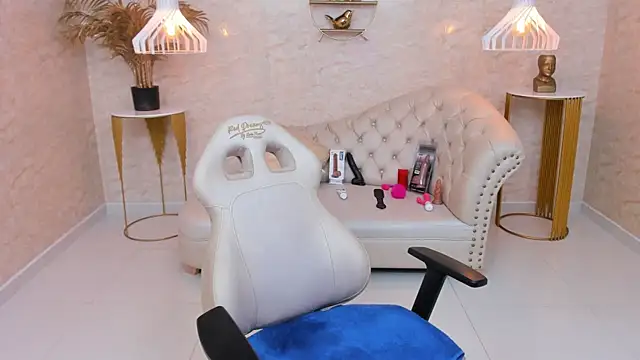 LYA SWEETX online show from 02-28-25, 07:15