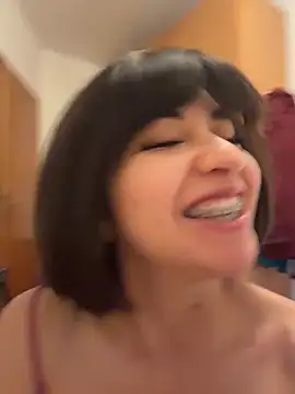 Snapshot of BitchyBratxxx chatting on 02-06-26, 03:37 BitchyBratxxx online show from 02-06-26, 03:37