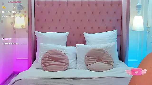 CassieRide online show from 04-11-26, 05:23