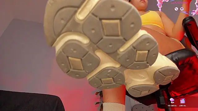 charlotte  grey online show from 04-01-26, 08:06