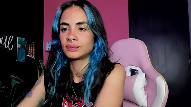 Juanadearco5 online show from 11-23-25, 07:46