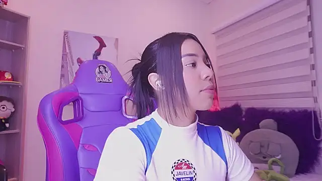 madelyn rose  online show from 04-18-26, 07:58