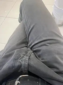 Snapshot of hotisraeli chatting on 01-06-25, 09:08 hotisraeli online show from 01-06-25, 09:08