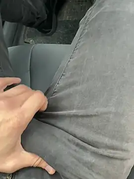 Snapshot of hotisraeli chatting on 01-22-25, 06:10 hotisraeli online show from 01-22-25, 06:10