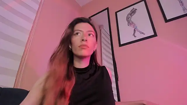 Snapshot of SensualJane2 chatting on 06-05-26, 06:20 SensualJane2 online show from 06-05-26, 06:20