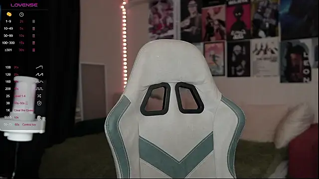 Snapshot of Traharaa chatting on 03-04-26, 02:34 Traharaa online show from 03-04-26, 02:34