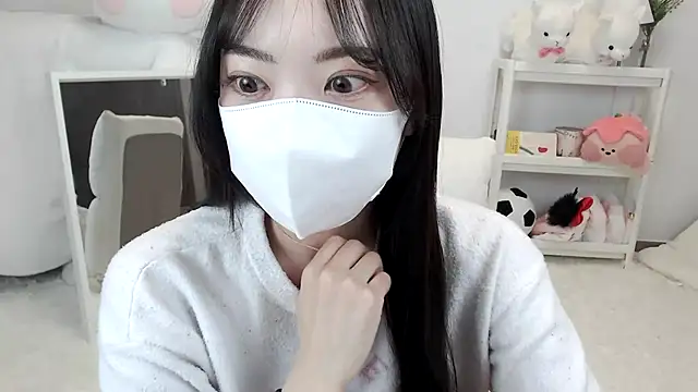 momo room online show from 05-01-26, 11:59