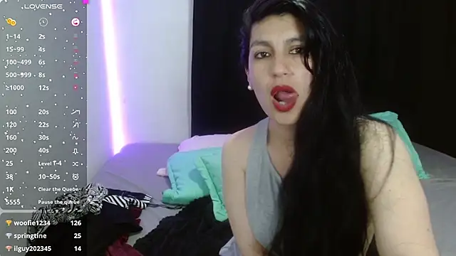 Snapshot of cristina_connor chatting on 12-19-24, 02:45 cristina connor online show from 12-19-24, 02:45