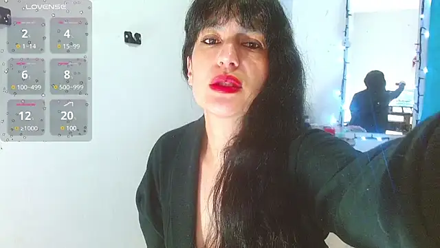 Snapshot of cristina_connor chatting on 03-20-25, 04:29 cristina connor online show from 03-20-25, 04:29