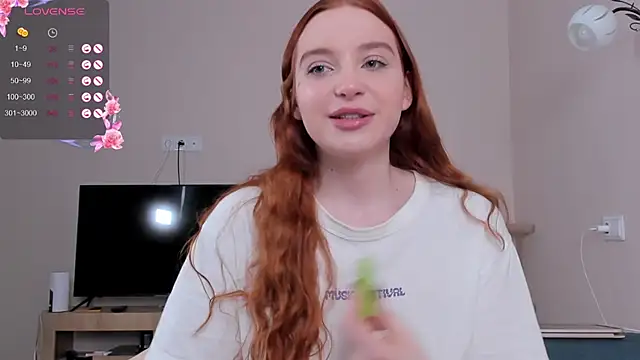 cinnabon girls online show from 12-13-24, 03:54