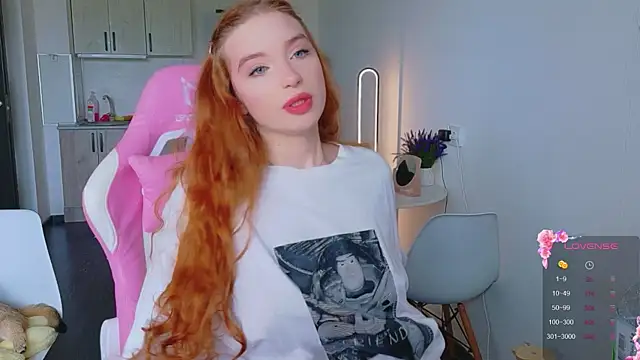 Snapshot of cinnabon_girls chatting on 06-02-26, 01:02 cinnabon girls online show from 06-02-26, 01:02