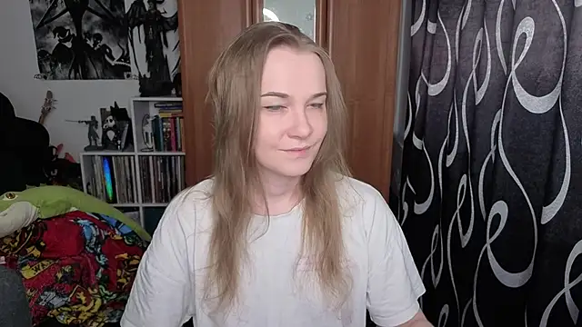 stellablondy online show from 06-13-26, 01:09