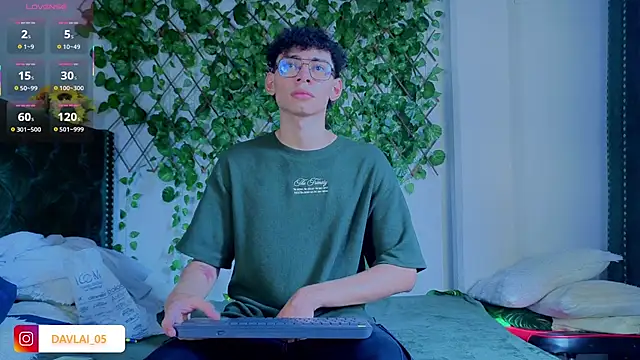 Daviid laidd online show from 11-11-25, 07:58