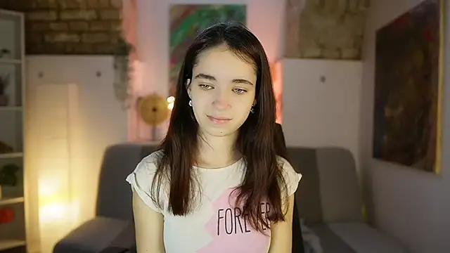 Gia Paige18 online show from 03-18-25, 08:14