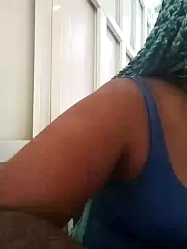 ELLA KELLY online show from 02-26-25, 12:14