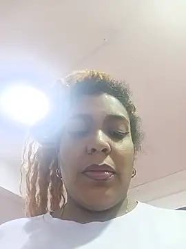 Snapshot of ELLA_KELLY chatting on 07-03-26, 11:38 ELLA KELLY online show from 07-03-26, 11:38