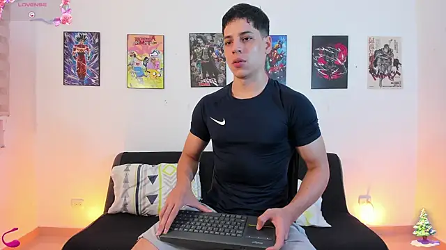 Snapshot of jonathanjoestar_ chatting on 12-19-25, 09:55 jonathanjoestar online show from 12-19-25, 09:55