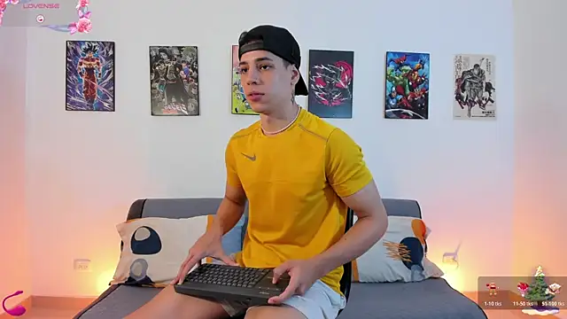 Snapshot of jonathanjoestar_ chatting on 01-06-26, 09:18 jonathanjoestar online show from 01-06-26, 09:18