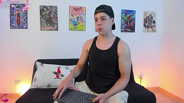 Snapshot of jonathanjoestar_ chatting on 02-04-26, 09:42 jonathanjoestar online show from 02-04-26, 09:42