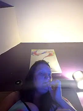 Snapshot of slutty_crystal_ chatting on 09-26-25, 09:41 slutty crystal  online show from 09-26-25, 09:41