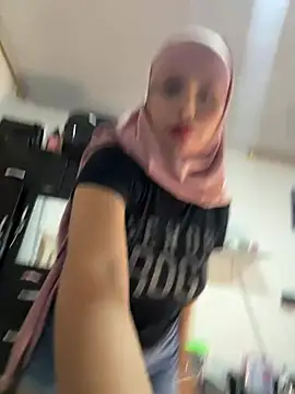 lalilamassu1 online show from 02-20-25, 02:35