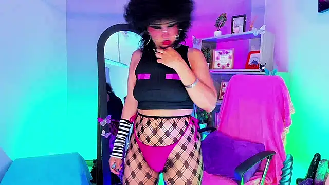 kuromi69 online show from 09-26-25, 05:44