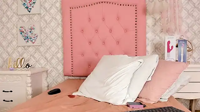 Sara  Williams online show from 01-17-25, 06:47