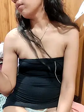Snapshot of Angel_Anamika chatting on 05-25-26, 06:58 Angel Anamika online show from 05-25-26, 06:58