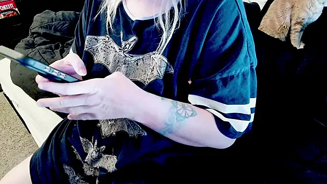 doomednympho online show from 04-18-26, 08:20