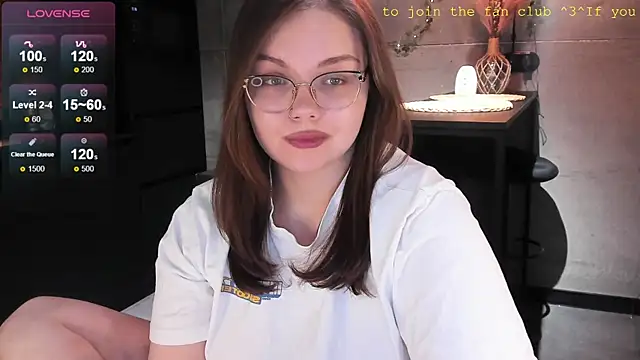 EvaBae online show from 01-03-25, 03:33