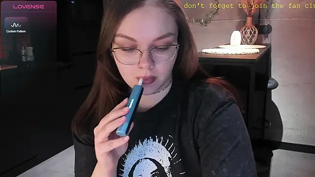 EvaBae online show from 01-05-25, 04:16