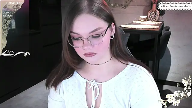 EvaBae online show from 01-22-25, 12:06