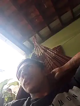 Snapshot of KekelSK chatting on 03-11-26, 07:20 KekelSK online show from 03-11-26, 07:20