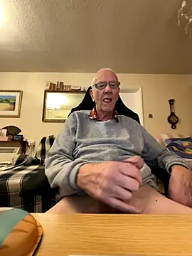 cutaboverest online show from 11-30-25, 04:11