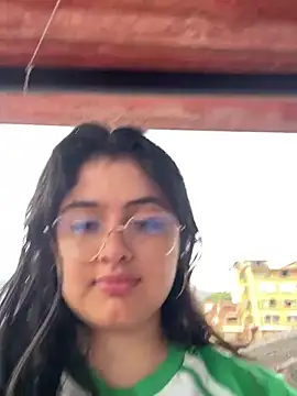 Snapshot of Stephania_18 chatting on 02-18-25, 10:25 Stephania 18 online show from 02-18-25, 10:25