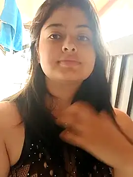 Snapshot of Stephania_18 chatting on 02-22-25, 07:03 Stephania 18 online show from 02-22-25, 07:03