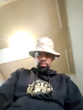 Tigermanboy online show from 03-07-25, 07:49