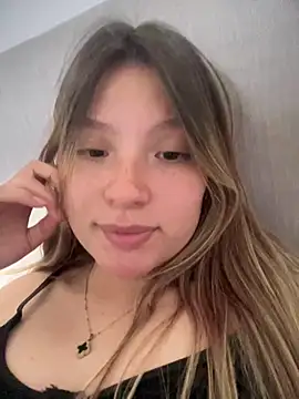 ASLY MULLERHOT online show from 12-26-24, 05:30