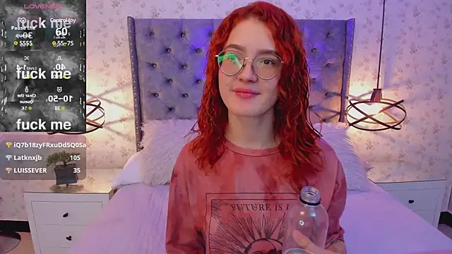 Snapshot of MiaWinx chatting on 12-24-24, 01:16 MiaWinx online show from 12-24-24, 01:16