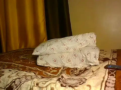 Missshelo online show from 09-25-25, 03:43