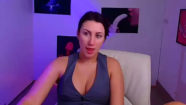 Loren Moa online show from 01-21-25, 10:19