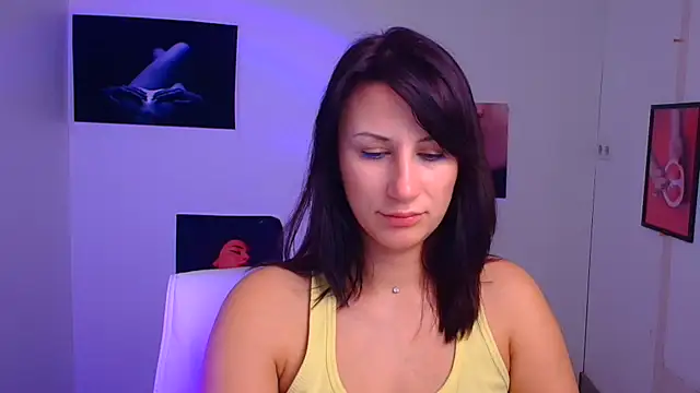 Loren Moa online show from 01-24-25, 04:06