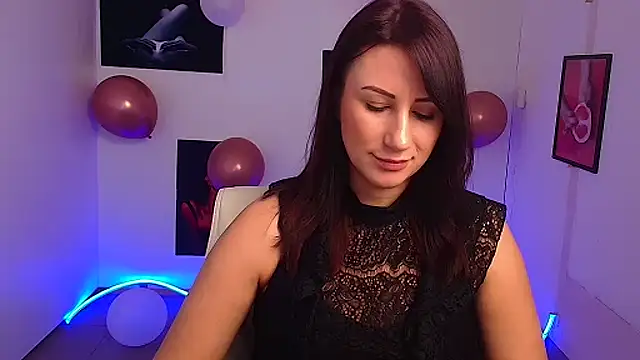 Loren Moa online show from 03-05-25, 10:33