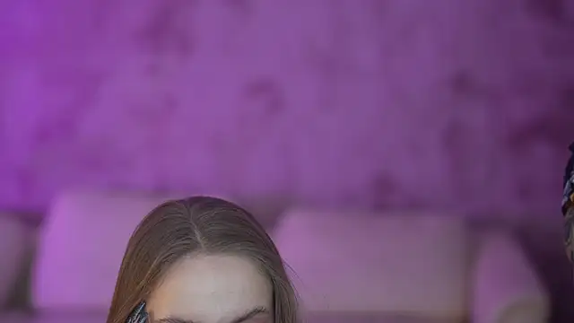 Snapshot of Linda054 chatting on 02-09-25, 11:04 Linda054 online show from 02-09-25, 11:04